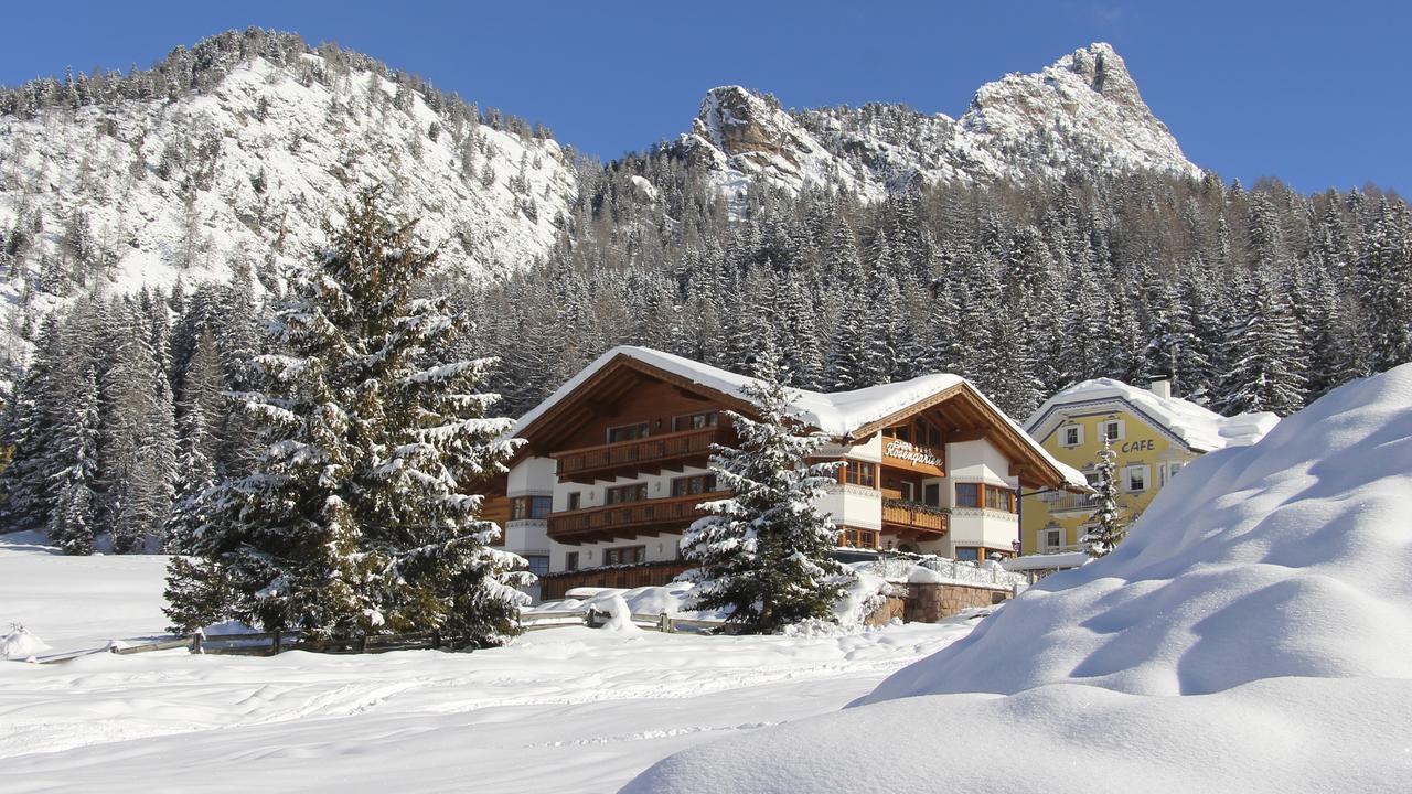 Garni Hotel Rosengarten B&B Selva di Val Gardena Exterior foto